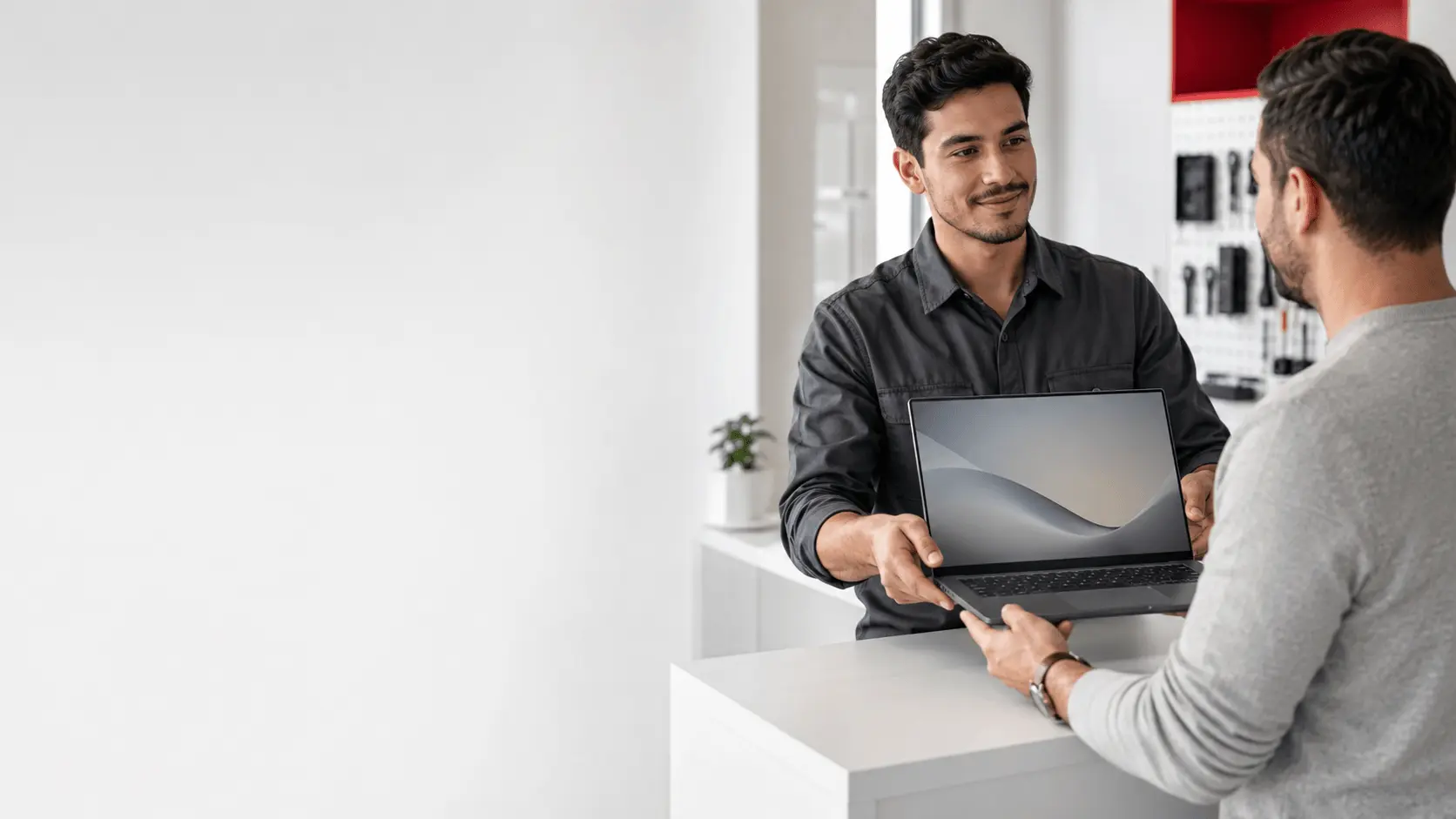 Entrega de notebook después del servicio técnico